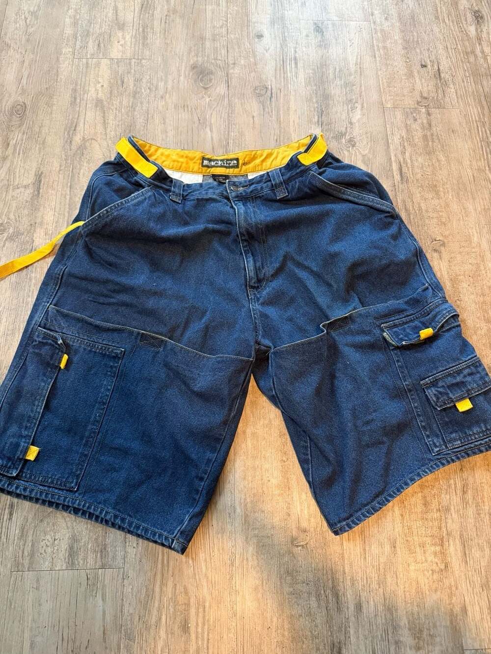 Machine Jean Shorts Y2K